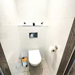 Palace Apartman,t8, Ac, Klima Appartamento