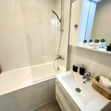 Palace Apartman,t8, Ac, Klima * Székesfehérvár