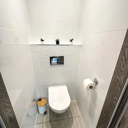 Lägenhet Palace Apartman,t8, Ac, Klima *